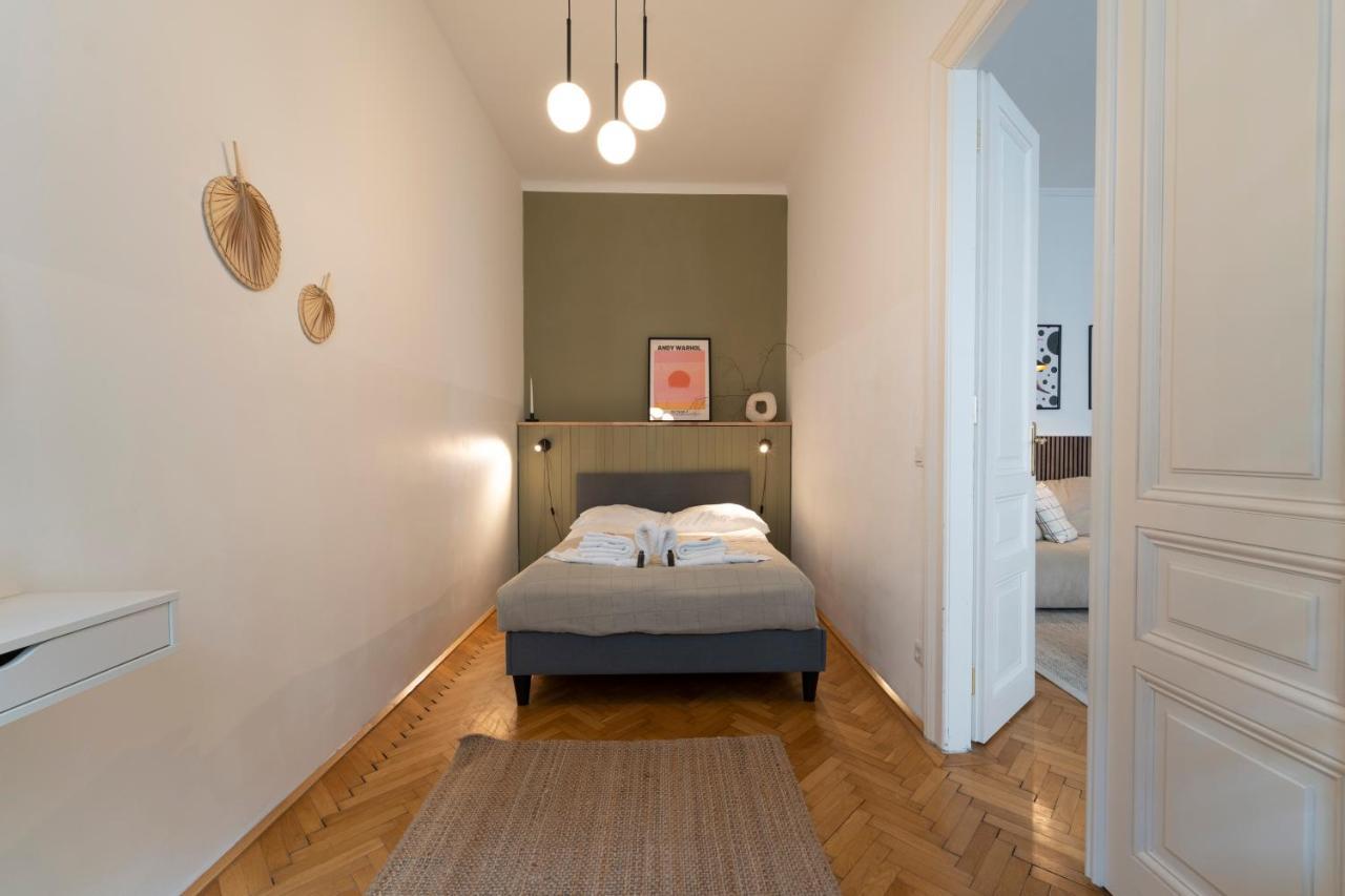 Josef'S Home I Premium Apartment In Ideal Location Вена Экстерьер фото