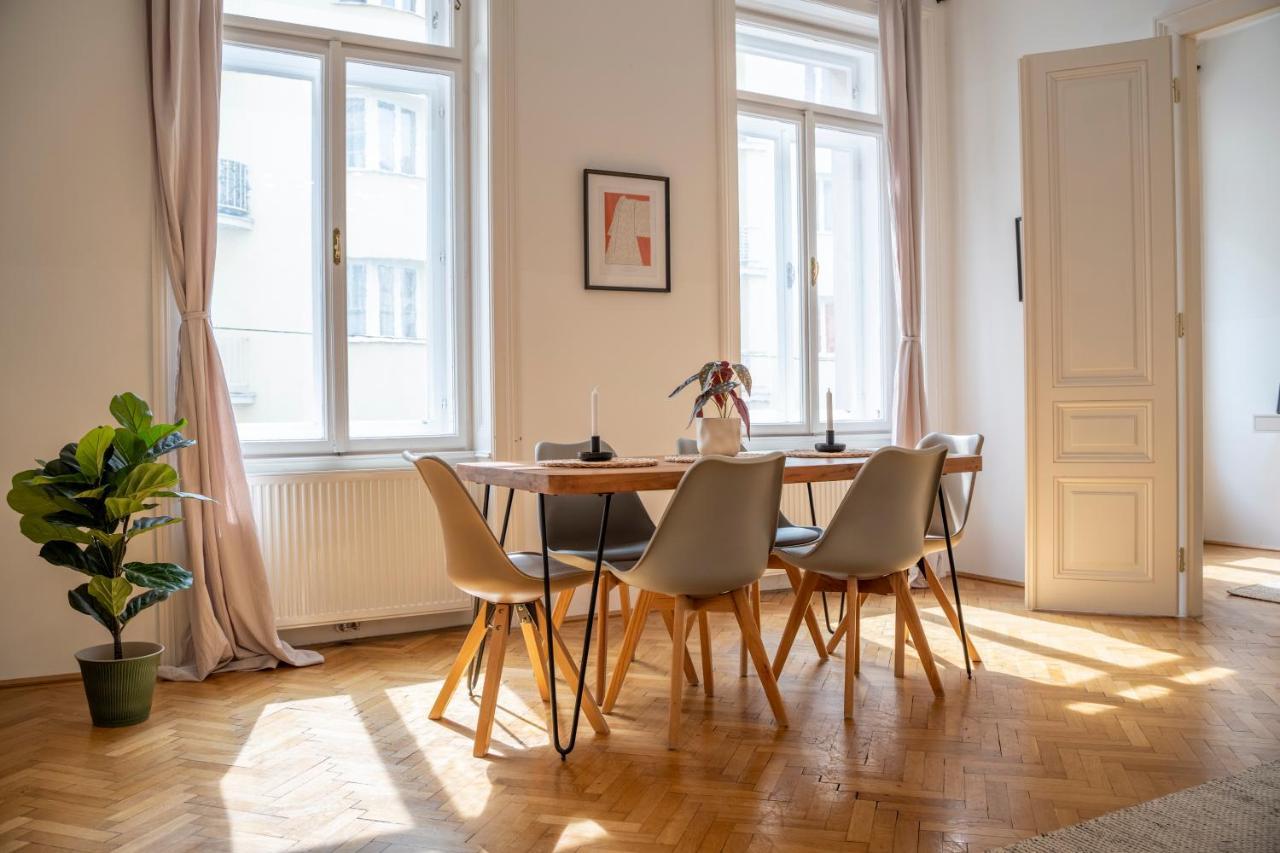 Josef'S Home I Premium Apartment In Ideal Location Вена Экстерьер фото