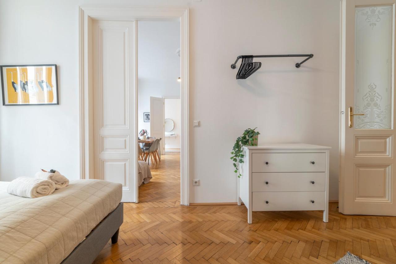 Josef'S Home I Premium Apartment In Ideal Location Вена Экстерьер фото