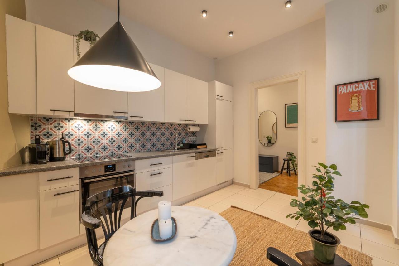 Josef'S Home I Premium Apartment In Ideal Location Вена Экстерьер фото
