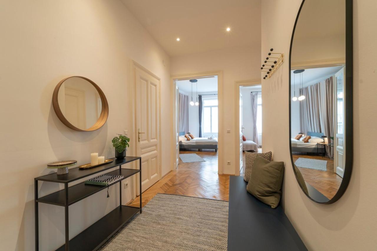 Josef'S Home I Premium Apartment In Ideal Location Вена Экстерьер фото
